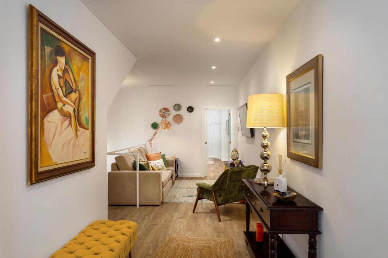 Stupendo- Two Rooms, Patio With Refreshing Pond-Center-Air Conditioning-Free Park Лиссабон Экстерьер фото
