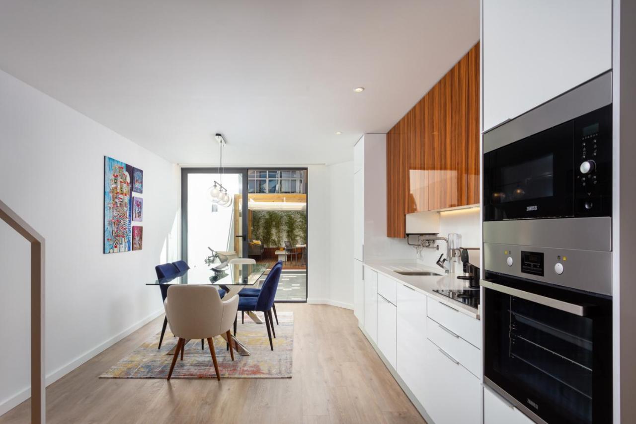 Stupendo- Two Rooms, Patio With Refreshing Pond-Center-Air Conditioning-Free Park Лиссабон Экстерьер фото