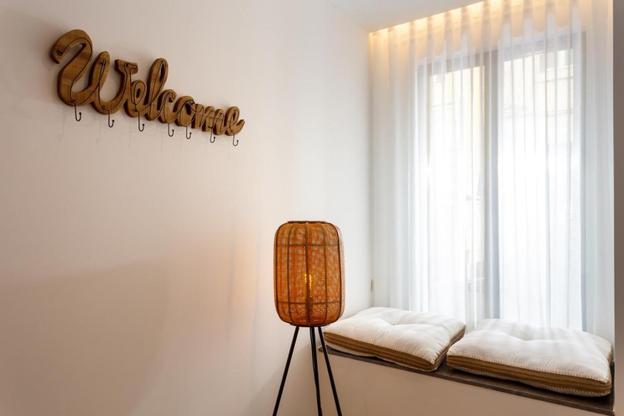 Stupendo- Two Rooms, Patio With Refreshing Pond-Center-Air Conditioning-Free Park Лиссабон Экстерьер фото